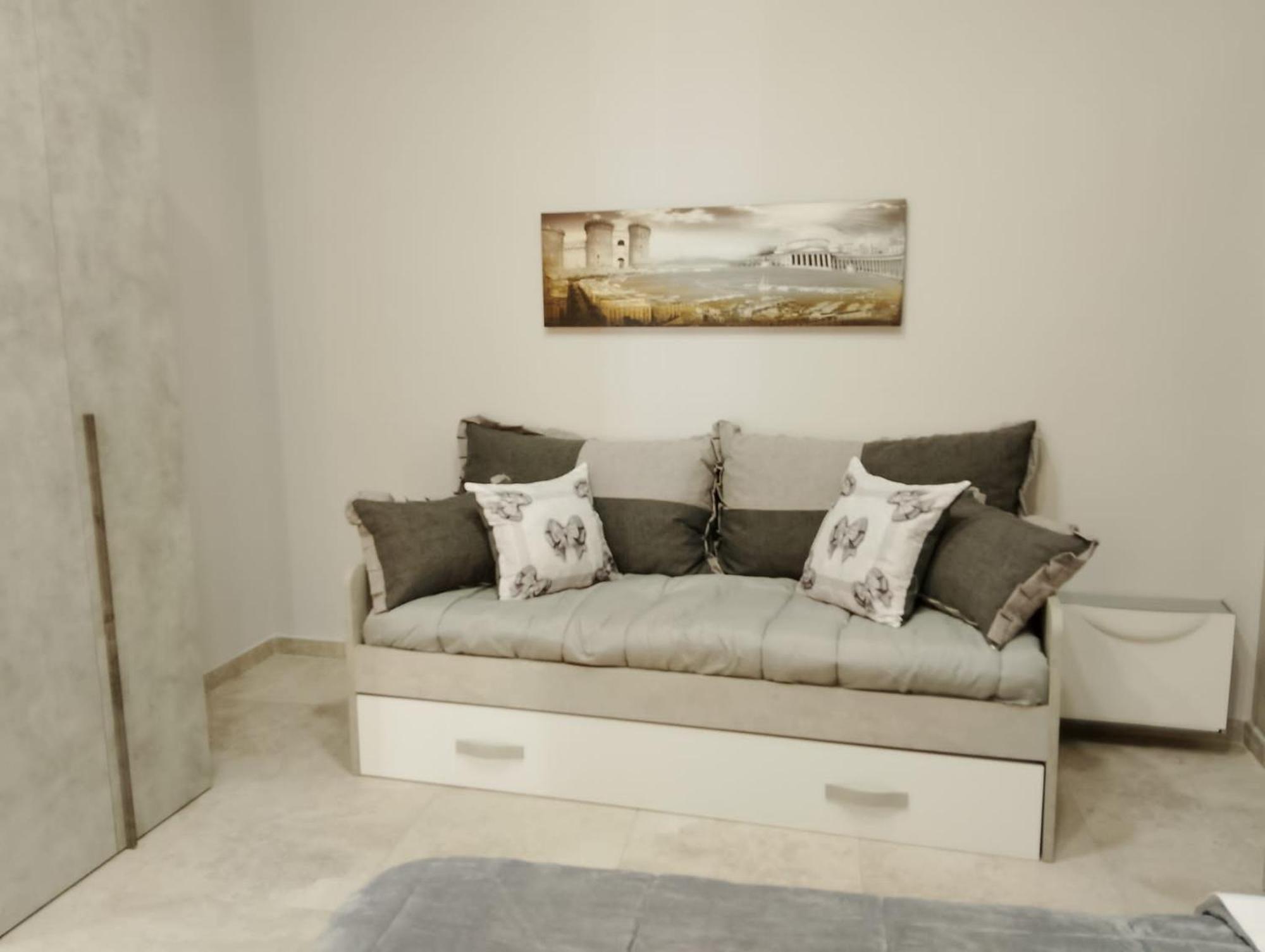 Ferienwohnung Mary House Napoli Centro Exterior foto